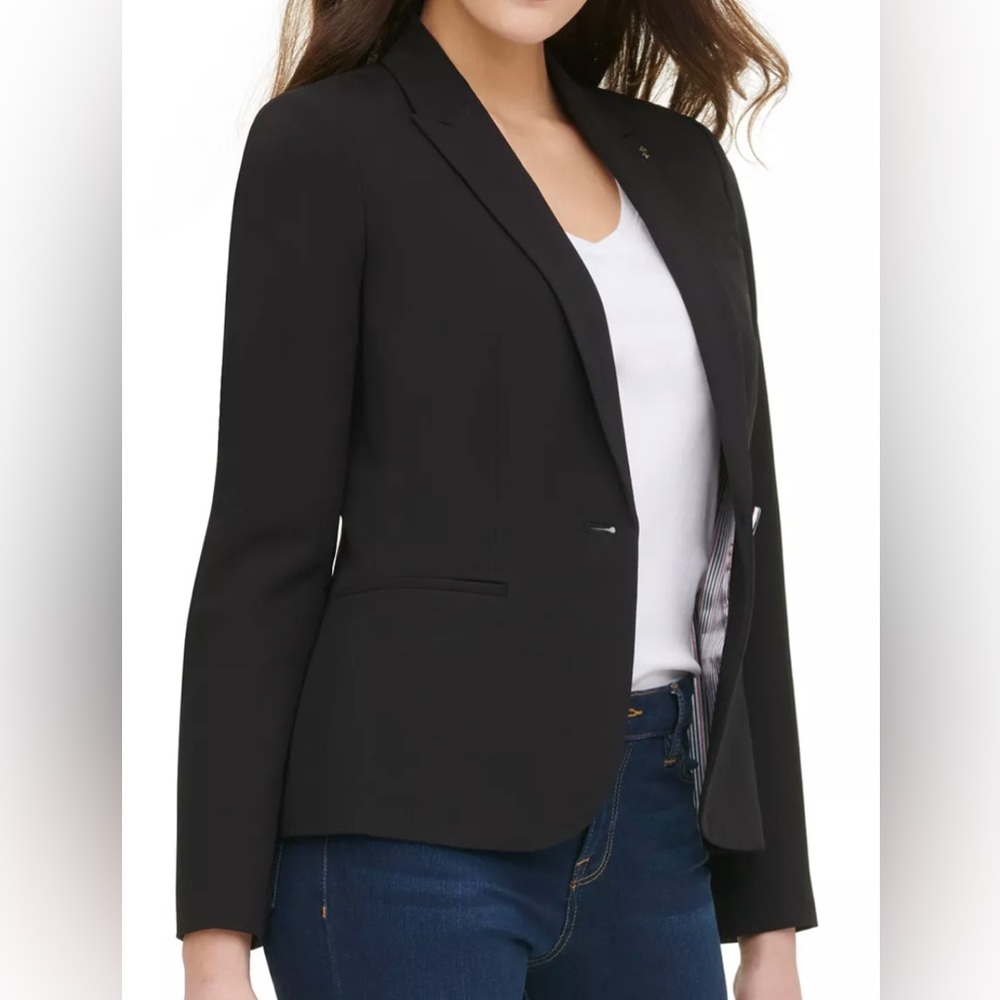 NWT Tommy Hilfiger Women’s Blazer